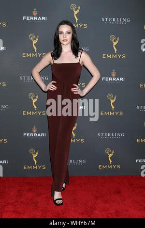 Los Angeles, CA. 28 Aug, 2019. Cait Fairbanks in der Ankunftshalle für die 71 Emmy Awards Saison Tagesfernsehen Akademie Rezeption - Teil 2, Wolf Theater am Saban Media Center, Los Angeles, CA August 28, 2019. Credit: Priscilla Grant/Everett Collection/Alamy leben Nachrichten Stockfoto