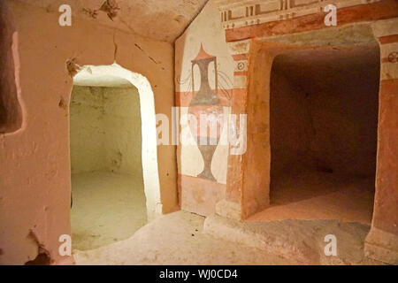 Israel, den König von Lachisch, Region, Interieur des Columbarium Höhle bei Tel Maresha im Beit Guvrin National Park Gruben im dritten Jahrhundert v. Chr. als Steinbruch, Beerdigung Stockfoto