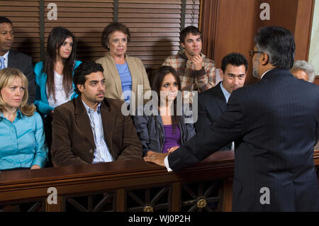 Rechtsanwalt Adressierung jury Stockfoto