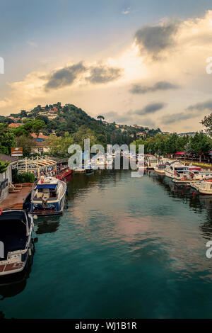 Türkei, Istanbul, Beykoz, Göksu Deresi Anadolu Hisari Stockfoto