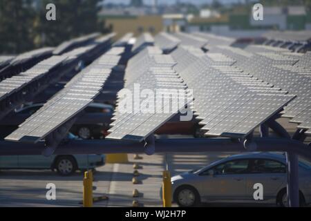 Photovoltaikanlage in Los Angeles Kalifornien Stockfoto