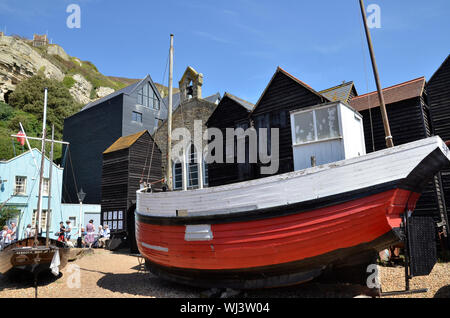 Traditionelle alte Net Shop Schuppen in der Rock-a-Nore Bereich der Altstadt von Hastings in East Sussex Stockfoto