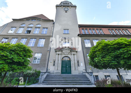 AGD, Aussicht, Architektur, Arndt High School, Draußen, Draußen, Draußen, Außen, Berlin, Dahlem, Dahlem Dorf, Dahlemer, Deutschland, Gebäude, Stockfoto