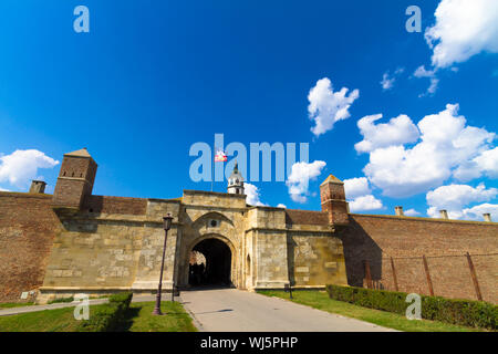 Eingang zur Festung Kalemegdan in Belgrad, der Hauptstadt von Serbien. Kalemegdan Park ist der größte Park und die wichtigste historische Denkmal in Bel Stockfoto