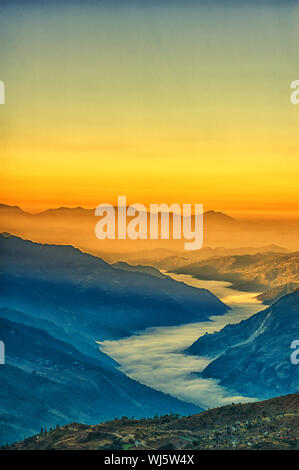 Blick vom Kalinchok Photeng auf das Kathmandu-Tal, Nepal Stockfoto