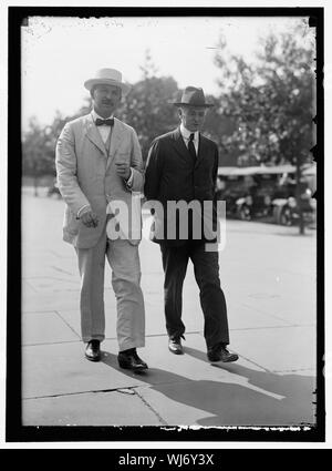 HARRISON, Fairfax, Präsident, Southern Railway System; Vorsitzender, SPEZIELLE KOM. Auf nationaler DEF., AMERICAN RAILWAY ASSOCIATION, 1918. Rechts, MIT HALE HOLDEN Stockfoto