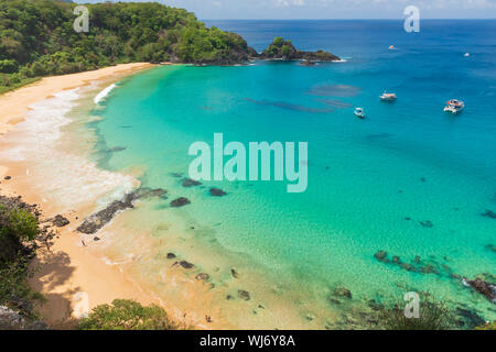 Luftaufnahme von Baia do Sancho in Fernando de Noronha, konsequent auf Platz eins der besten Strände der Welt Stockfoto