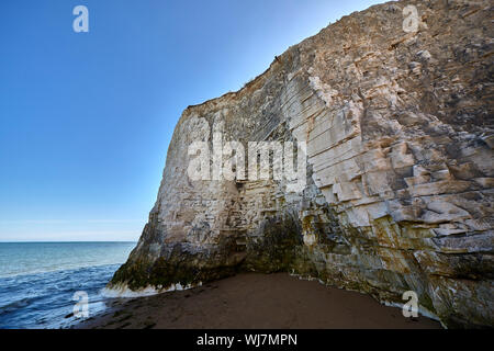 Botany Bay ist die nördlichste der sieben Buchten in Broadstairs. Es verfügt über Kreidefelsen und ist eine beliebte touristische Lage. Stockfoto