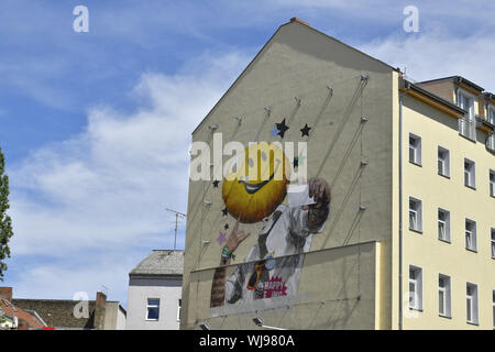 Alte Gebäude, alte Gebäude Fassade, alte Gebäude, Fassaden, Architektur, Außen, Draußen, Draußen, Außen, Berlin, Berlin-neukölln, B Stockfoto