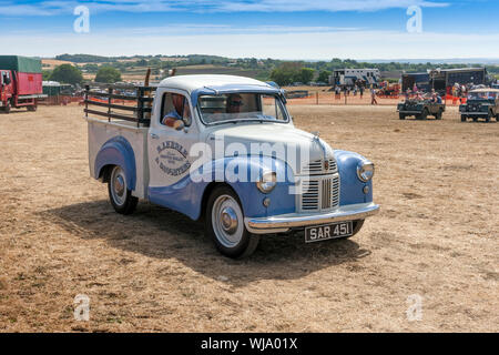 Eine restaurierte 1954 Austin A40 Pickup van Am 2018 Low Ham Steam Rally, Somerset, England, Großbritannien Stockfoto