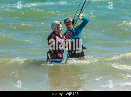 Sport Kitesurfen auf See Stockfoto