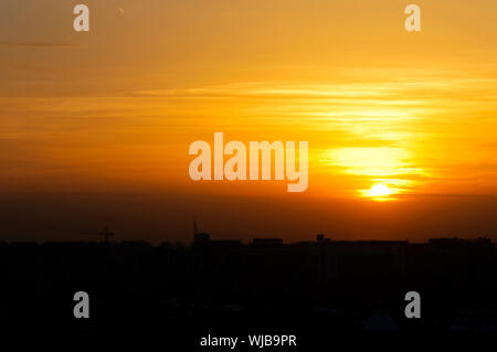 Schönen Sonnenuntergang über Belgrad Stockfoto