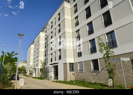 Anzeigen, Architektur, Außen, Draußen, Draußen, Außen, Berlin, Degewo, Deutschland, Gebäude, Gebäude, Mineralquelle, Häuser, Häuser, echten es Stockfoto