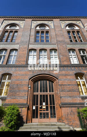 Anzeigen, Architektur, Außen, Draußen, Draußen, Außen, Berlin, Deutschland, Gebäude, Gebäude, High School, High School in Steglitz, Heesestra Stockfoto