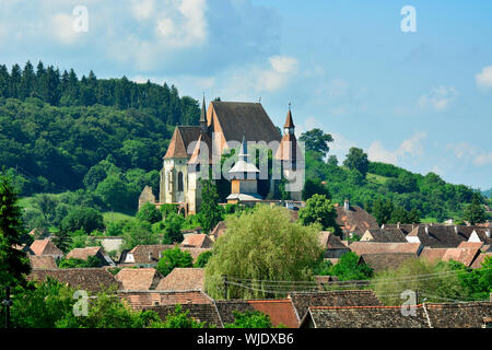 Die Kirchenburg von Birthälm, einem Sächsischen Dorf in Siebenbürgen. Ein Unesco Weltkulturerbe. Sibiu County, Siebenbürgen. Rumänien Stockfoto