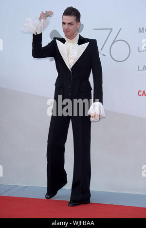 Venedig, Italien. 03 Sep, 2019. 76. Filmfestival von Venedig 2019, Red Carpet Kurzfilm 'Happy Birthday' dargestellt: Achille Lauro Credit: Unabhängige Fotoagentur/Alamy leben Nachrichten Stockfoto