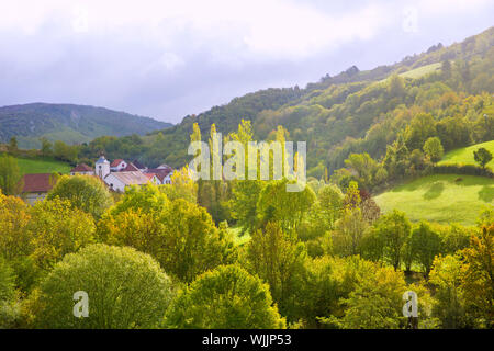 Aribe auf Azcoa Aezcoa Tal der Pyrenäen in Navarra-Spanien Stockfoto