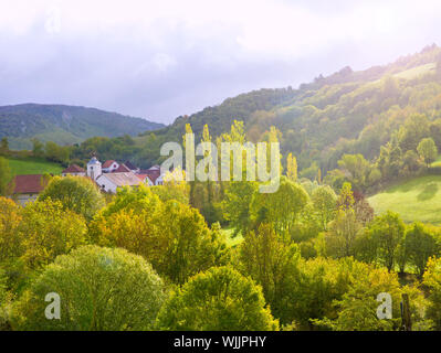 Aribe auf Azcoa Aezcoa Tal der Pyrenäen in Navarra-Spanien Stockfoto