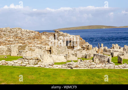 Broch von Gurness Eingang Orkney Inseln, Schottland. Ein broch ist eine abgerundete Eisen Alter Turm einzigartige nach Schottland. Stockfoto