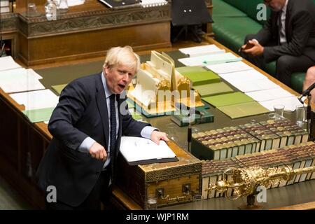 London, Großbritannien. 03 Sep, 2019. Der britische Premierminister Boris Johnson spricht im Unterhaus in London, Großbritannien, an Sept. 3, 2019. Der britische Premierminister Boris Johnson am Dienstag verlor ein Schlüssel Brexit Abstimmung im Unterhaus als anti-No Deal MPs die Kontrolle über das parlamentarische Geschäft nehmen. (Roger Harris/britischen Parlament/Handout über Xinhua) HOC MANDATORY CREDIT: britische Parlament/Roger Harris Quelle: Xinhua/Alamy leben Nachrichten Stockfoto