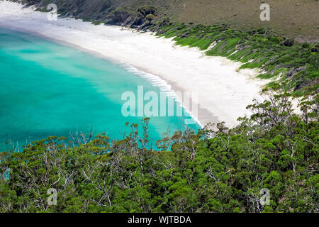 Eine Fotografie von Wineglass Bay in Tasmanien Stockfoto