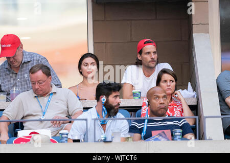 Manchester, United States. 03 Sep, 2019. Fliesenleger Peck besucht Viertelfinale der US Open Meisterschaften zwischen Daniil Medwedew (Russland) und Stan Wawrinka (Schweiz) bei Billie Jean King National Tennis Center (Foto von Lew Radin/Pacific Press) Quelle: Pacific Press Agency/Alamy leben Nachrichten Stockfoto