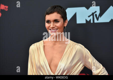 Alyson Stoner besucht die 2019 MTV Video Music Awards im Prudential Center am 26. August 2019 in Newark, New Jersey. Stockfoto