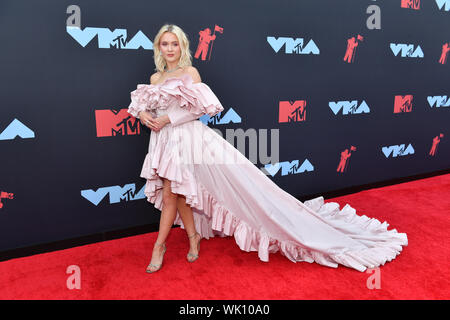 Zara Larsson besucht die 2019 MTV Video Music Awards im Prudential Center am 26. August 2019 in Newark, New Jersey. Stockfoto