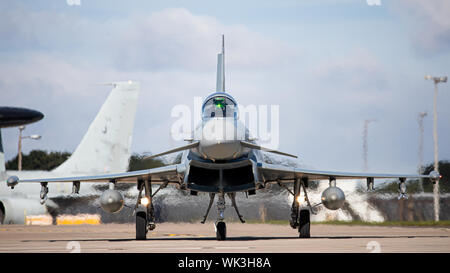 Deutsche Luftwaffe Typhoon FGR 4 an RAF Waddington, Lincolnshire, Großbritannien. Die Teilnahme an Übung Cobra Krieger 2019. Stockfoto