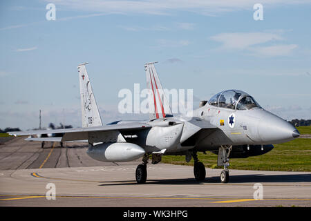 Israelische Luftwaffe F 15 s an RAF Waddington, Lincolnshire, Großbritannien. Die Teilnahme an Übung Cobra Krieger 2019. Stockfoto