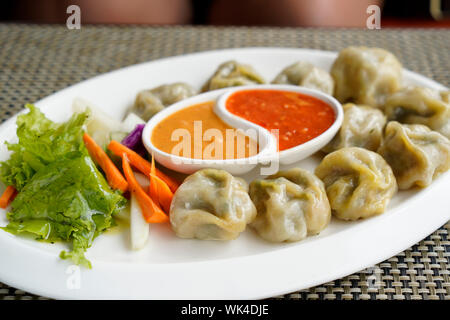 Beliebte Speise auf Momos in Nepal Stockfoto