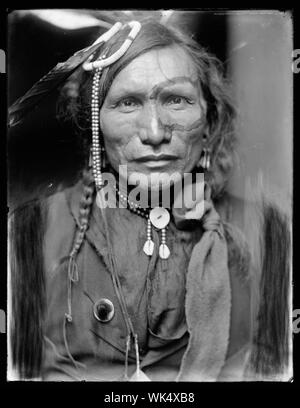 Bügeleisen weißer Mann, ein Sioux Indianer aus Buffalo Bill's Wild West Show Stockfoto