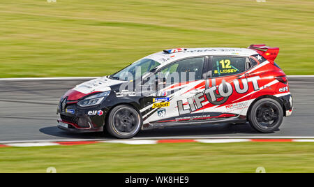 Renault Clio Cup Praxis in Oulton Park, 12, Brett Lidsey, MRM Stockfoto