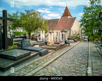 Charonne friedhof und Kirche in Paris Frankreich Stockfoto