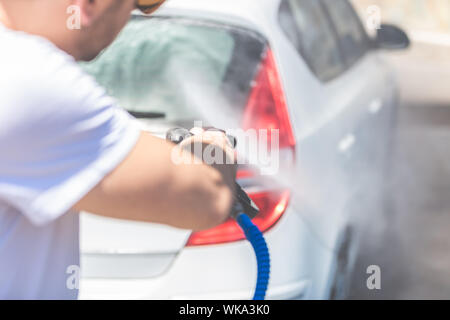 Teil Des Auto Hochdruck Pumpe Und Das Werkzeug Fur R Stockfoto