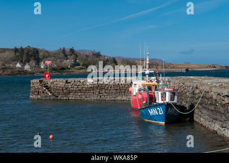 Fischerboote im Hafen Broadford Isle of Skye Highland Schottland Stockfoto