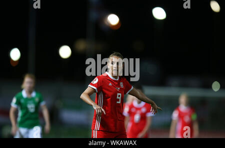 Newport, Großbritannien. 03 Sep, 2019. Kayleigh Grün von Wales Frauen in Aktion. Wales Frauen v Nordirland Frauen, Frauen der UEFA Euro 2021 Meisterschaft, Gruppe c Qualifikationsspiel an Rodney Parade in Newport, South Wales am Dienstag, 3. September 2019. pic von Andrew Obstgarten/Alamy leben Nachrichten Stockfoto