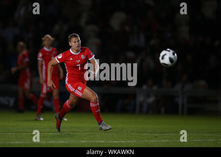 Newport, Großbritannien. 03 Sep, 2019. Emma Jones von Wales Frauen in Aktion. Wales Frauen v Nordirland Frauen, Frauen der UEFA Euro 2021 Meisterschaft, Gruppe c Qualifikationsspiel an Rodney Parade in Newport, South Wales am Dienstag, 3. September 2019. pic von Andrew Obstgarten/Alamy leben Nachrichten Stockfoto