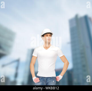 Gebäude, Entwicklung, consrtuction, Architektur Konzept - stattliche Builder in weißen Helm Stockfoto