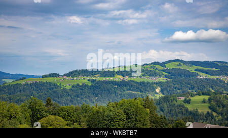 Blick in Doren im Vorderwald in Vorarlberg, Österreich Stockfoto