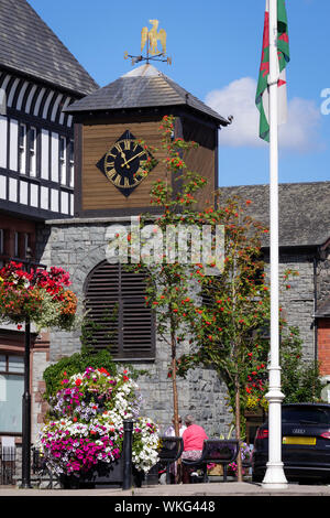 Clock Tower Ancaster Square Llanrwst Conwy Wales Stockfoto