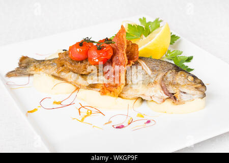 Fischplatte. Stockfoto