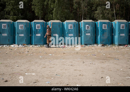 Kostrzyn nad Odra, Polen - 05 August 2018: die Sicht der Menschen auf Camping während Pol und Rock Festival früher Woodstock Festival Stockfoto