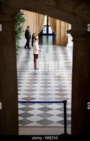 Roma, Italia. 04 Sep, 2019. Corazzieri, Präsident's Wachen Rom 4. September 2019. Quirinale. Giuseppe Conte, nach einem kurzen Gespräch mit dem Präsidenten der Republik, akzeptiert die Präsident Mandat Italiens neue Regierung zu bilden. Foto Samantha Zucchi Insidefoto Credit: insidefoto Srl/Alamy leben Nachrichten Stockfoto