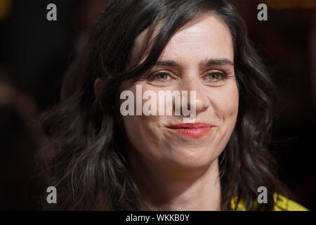 Nora Tschirner im Porträt bei der Weltpremiere des Kinofilms Gut gegen Nordwind am 03.09.2019 im Cinedom in Koeln Stockfoto