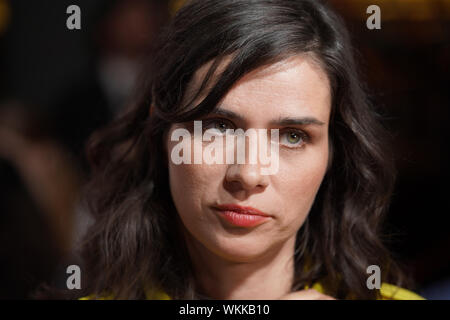 Nora Tschirner im Porträt bei der Weltpremiere des Kinofilms Gut gegen Nordwind am 03.09.2019 im Cinedom in Koeln Stockfoto