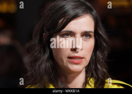 Nora Tschirner im Porträt bei der Weltpremiere des Kinofilms Gut gegen Nordwind am 03.09.2019 im Cinedom in Koeln Stockfoto