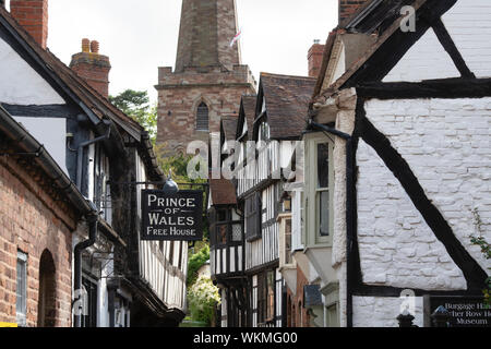 Prinz von Wales frei Haus anmelden. 16. jahrhundert Holz gerahmten historischen Gebäude. Die Church Lane, Ledbury Herefordshire. England Stockfoto