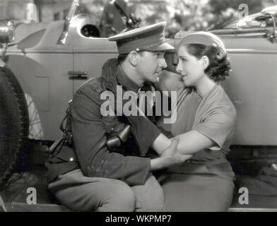 SMILIN' bis 1932 MGM Film mit Norma Shearer und Fredric März Stockfoto