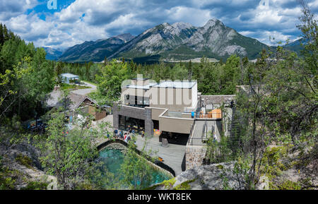 Banff, Jul 26: Luftaufnahme der Höhle und Basin National Historic Site am 26.Juli 2019 in Banff, Kanada Stockfoto